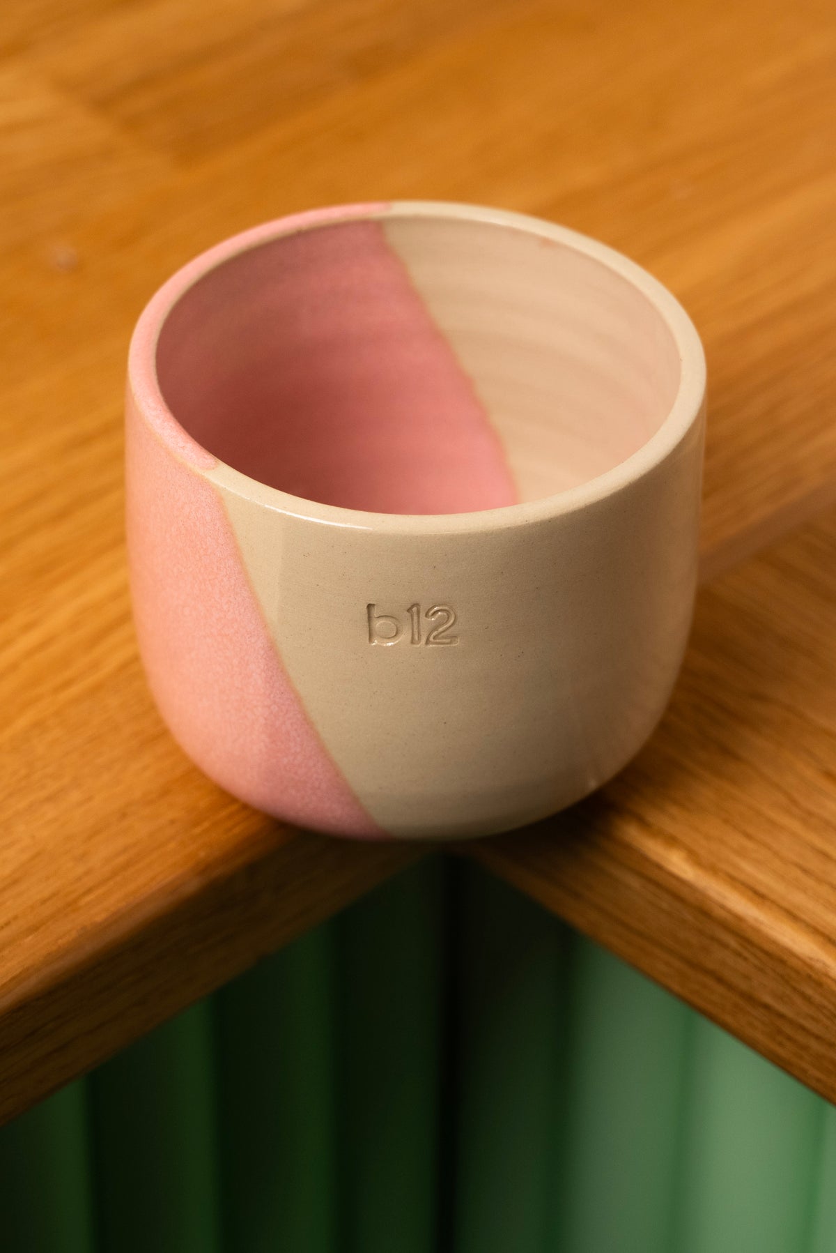 B12 Cappuccino Cup