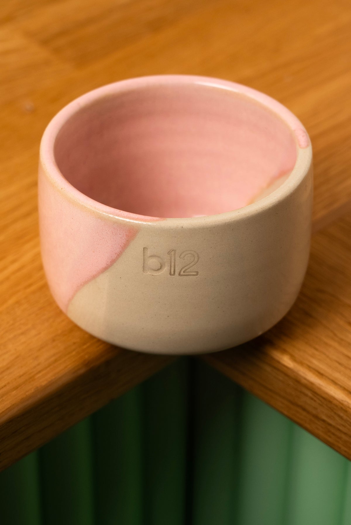 B12 Latte Cup